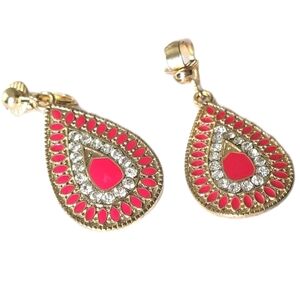 Dangly Red Rhinestone Teardrop Gold Tone Clip-on Earrings